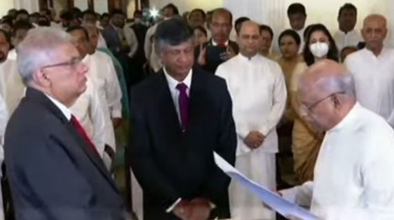 दिनेश गुणवर्धने श्रीलंका के नए प्रधानमंत्री, राष्ट्रपति विक्रमसिंघे ने मंत्रिमंडल को दिलाई शपथ