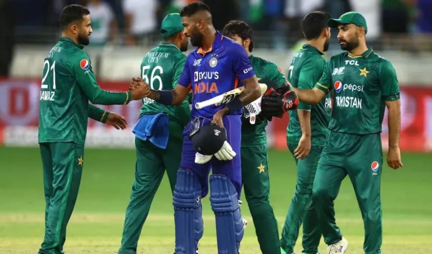 एशिया कप क्रिकेट : आईसीसी ने धीमे ओवर रेट को लेकर भारत-पाकिस्तान की टीमों पर ठोका जुर्माना