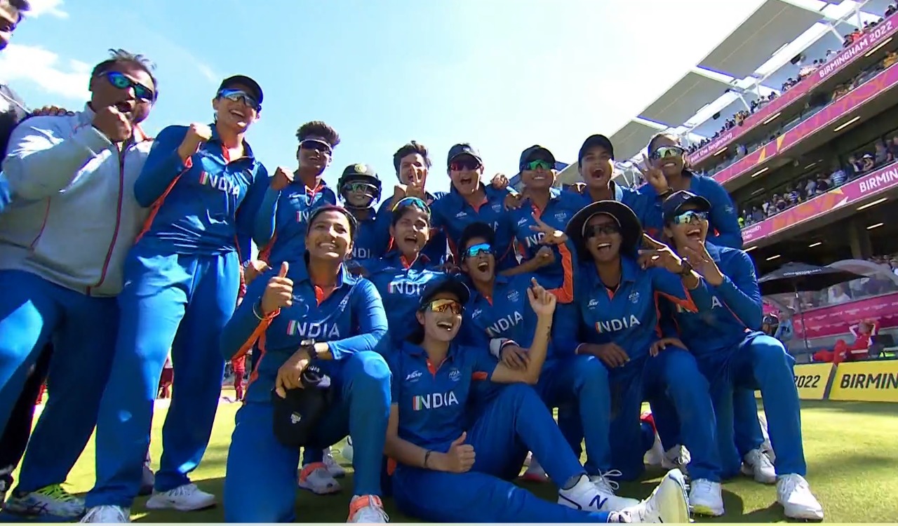 बर्मिंघम राष्ट्रमंडल खेल : भारतीय महिला क्रिकेट टीम स्वर्ण पदक की देहरी पर, सेमीफाइनल में इंग्लैंड को दी शिकस्त
