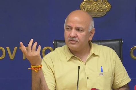 मनीष सिसोदिया का हमला – ‘रेवड़ी का मजाक बना रही भाजपा, वह एक भी किसान का कर्ज नहीं माफ करेगी’