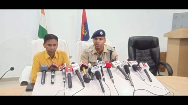 लखीमपुर कांड पर पुलिस का खुलासा : दो ने किया रेप, बाकी ने साथ दिया, छह गिरफ्तार