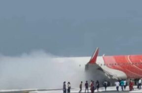 एअर इंडिया एक्सप्रेस विमान में लगी आग
