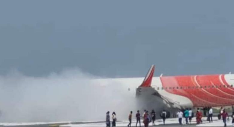 मस्कट में एअर इंडिया एक्सप्रेस के विमान में लगी आग, सभी 145 यात्रियों को सुरक्षित निकाला गया