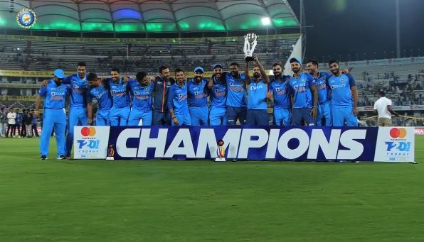 टीम इंडिया ने कोहली व सूर्यकुमार के अर्धशतकों से टी20 सीरीज 2-1 से जीती, अंतिम मैच में ऑस्ट्रेलिया परास्त   