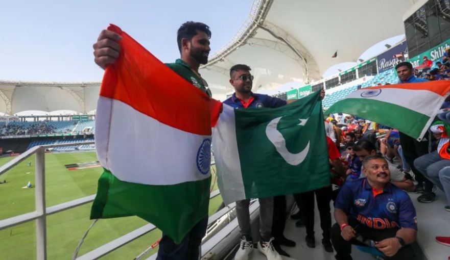 ईसीबी ने भारत-पाकिस्तान के बीच क्रिकेट टेस्ट मैचों की मेजबानी की पेशकश की