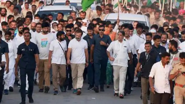 नया अध्यक्ष मिला तो दूर हुए मतभेद, पहली बार राहुल गांधी की भारत जोड़ो यात्रा में पहुंचे मनीष तिवारी