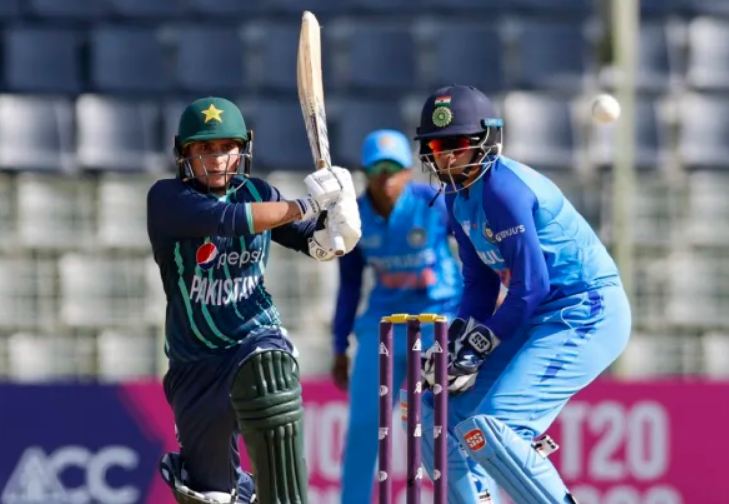महिला एशिया कप क्रिकेट : भारत का अजेय क्रम टूटा, पाकिस्तान के हाथों 13 रनों से परास्त