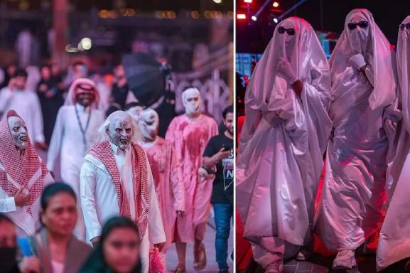 सऊदी अरब में पहली बार मनाया गया हैलोवीन, दुनियाभर के मुसलमान नाराज, लोग बोले – कयामत नजदीक है