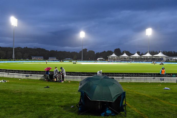 भारत व न्यूजीलैंड के बीच तीसरा एक दिनी भी बारिश की भेंट चढ़ा, मेजबानों ने 1-0 से जीती सीरीज