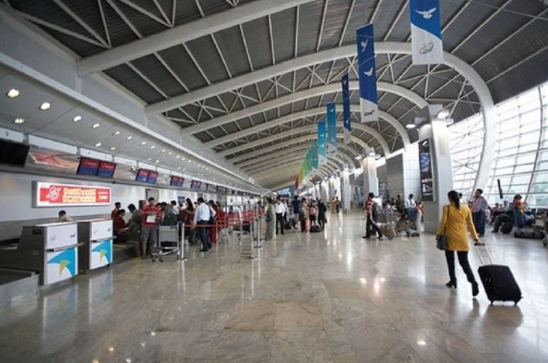 मुंबई हवाई अड्डे पर 50 करोड़ रुपये मूल्य की हेरोइन के साथ जिम्बाब्वे के 2 नागरिक गिरफ्तार