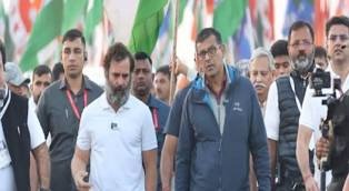 RBI के पूर्व गवर्नर रघुराम राजन कांग्रेस की भारत जोड़ो यात्रा में हुए शामिल