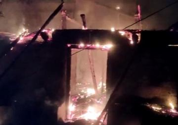 तेलंगाना में बड़ा हादसा: घर में लगी भीषण आग, दो बच्चियों समेत छह की जलकर मौत