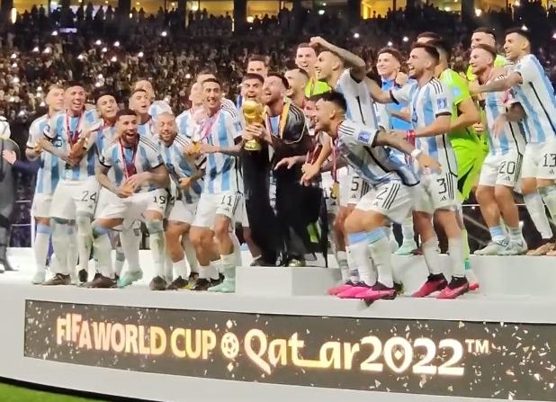 अर्जेंटीना ने लियोनेल मेसी को दिया उनके आखिरी फीफा विश्व कप का तोहफा, गत चैंपियन फ्रांस पेनाल्टी शूटआउट में परास्त
