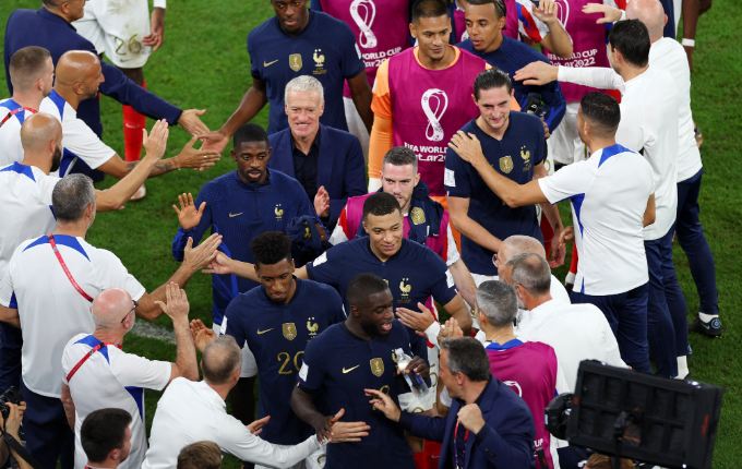 फीफा विश्व कप : एम्बापे के दो गोल, पोलैंड को 3-1 से हराकर चैंपियन फ्रांस क्वार्टरफाइनल में