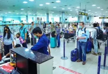 अंतरराष्ट्रीय उड़ानों से आने वाले यात्रियों की कल से रैंडम कोविड जांच अनिवार्य, चीन सहित कई देशों में कोविड लहर