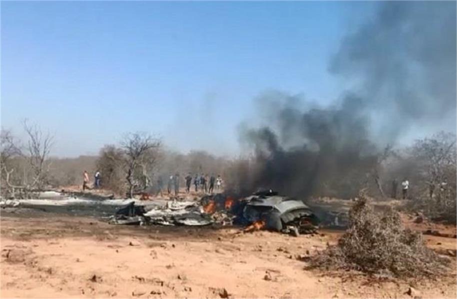 एमपी : मुरैना में बड़ा हादसा, वायुसेना के सुखोई-30 और मिराज हुए क्रैश