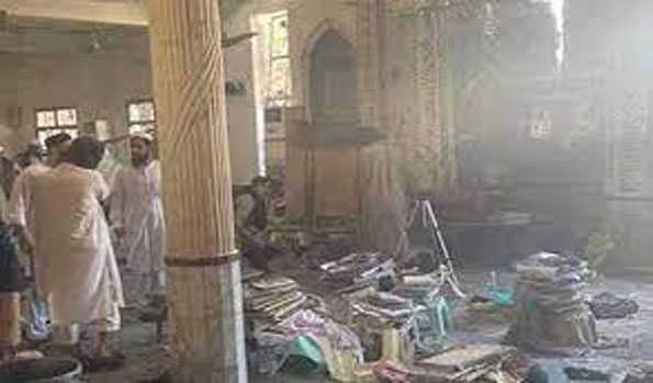 पाकिस्तान: पेशावर के एक मस्जिद में आत्मघाती हमला, 17 की मौत, 80 से ज्यादा घायल