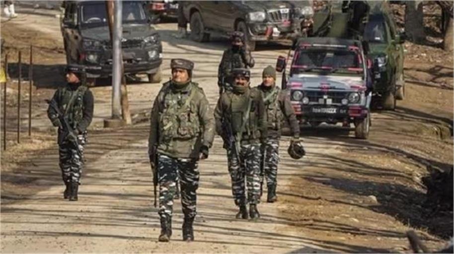जम्मू-कश्मीर के बडगाम में सुरक्षा बलों और आतंकियों में हुई मुठभेड़, दो आतंकी ढेर