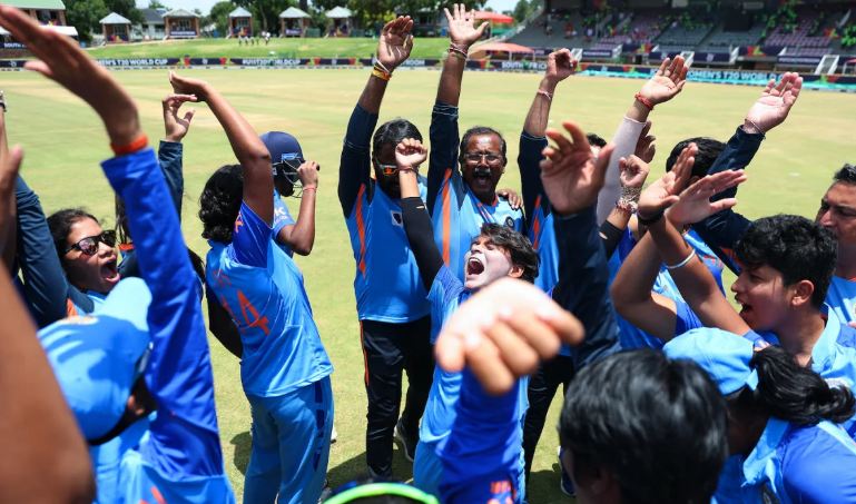 महिला अंडर-19 टी20 विश्व कप : भारत खिताब से एक कदम दूर, सेमीफाइनल में न्यूजीलैंड को 8 विकेट से दी शिकस्त