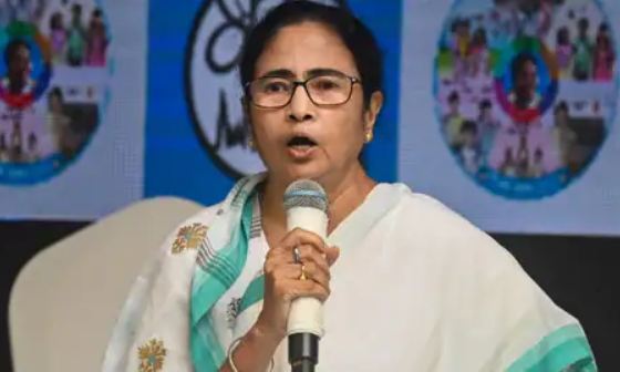 पश्चिम बंगाल : सीएम ममता का लेफ्ट और भाजपा पर तंज – ‘राम और बाम एक हो गए हैं’