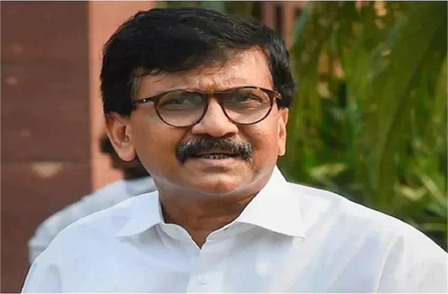 शिवसेना सांसद संजय राउत फिर मुश्किल में फंसे, मुंबई की अदालत ने जारी किया गैर जमानती वारंट