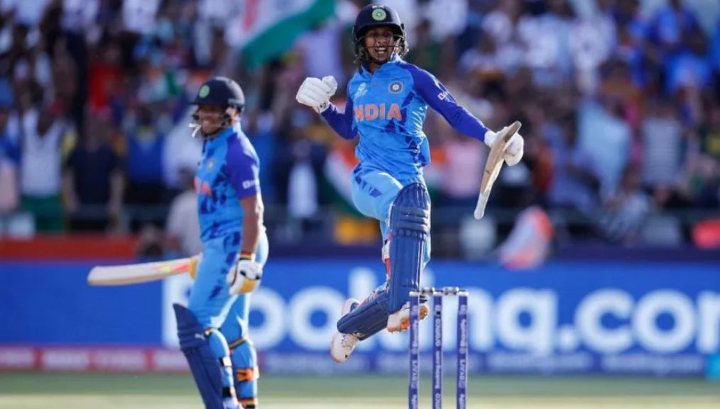 महिला टी20 विश्व कप : जेमिमा व ऋचा ने भारत को दिलाई श्रेष्ठ शुरुआत, पहले मैच में पाकिस्तान 7 विकेट पिटा