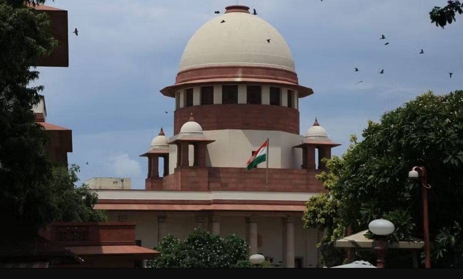 पदोन्नति मामला : सुप्रीम कोर्ट गुजरात के न्यायिक अधिकारियों की याचिका पर जुलाई में करेगा सुनवाई