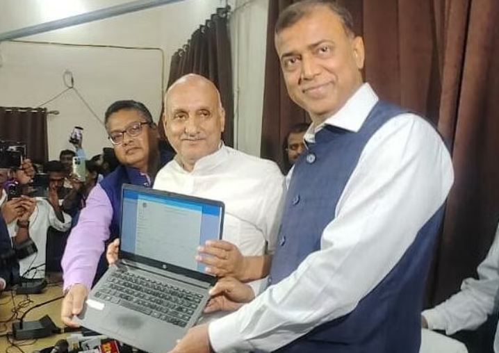 बिहार बोर्ड : 12वीं कक्षा का परिणाम घोषित, साइंस, आर्ट्स व कॉमर्स में टॉपर को मिलेंगे एक लाख रुपये और लैपटॉप