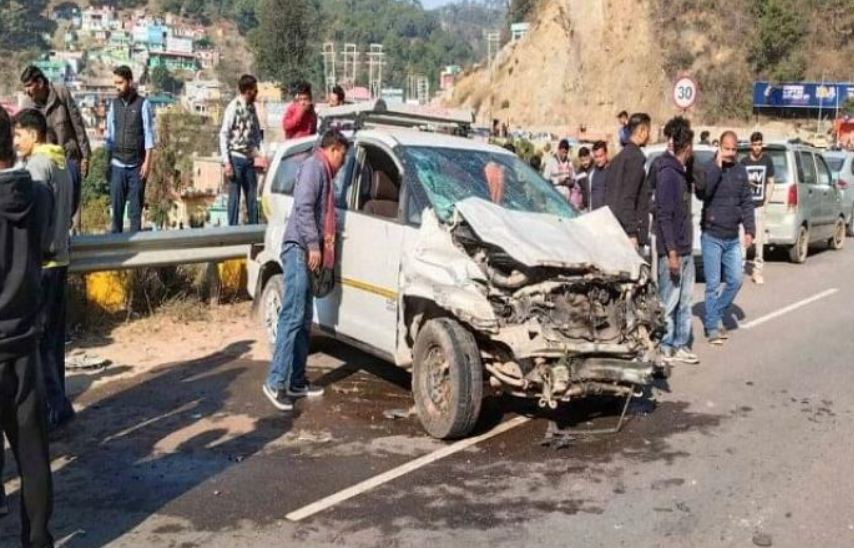 हिमाचल प्रदेश : सोलन में हादसा, इनोवा ने पैदल जा रहे 9 मजदूरों को कुचला, 5 की मौके पर मौत