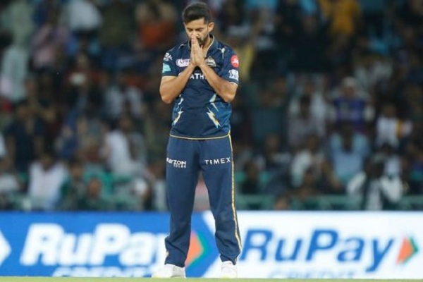 आईपीएल 2023 : गुजरात टाइटंस ने लखनऊ सुपर जाएंट्स के जबड़े से छीनी जीत, अंतिम ओवर में मोहित ने किए 4 शिकार