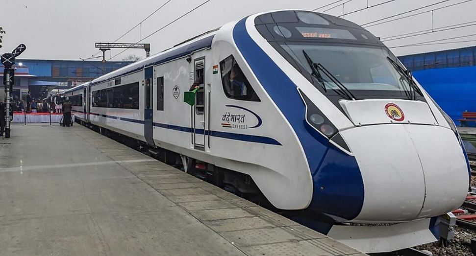 राजस्थान को आज मिलेगी पहली वंदे भारत ट्रेन, दिल्ली-जयपुर का सफर होगा आसान