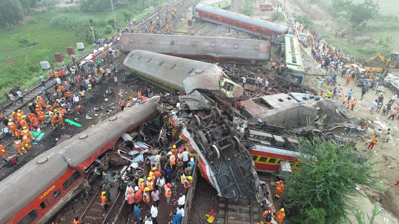 ओड़िशा ट्रेन दुर्घटना में मरने वालों की संख्या बढ़कर 244 हुई, सीएम नवीन पटनायक की राजकीय शोक की घोषणा