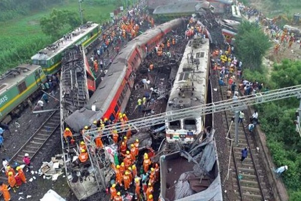सिग्नल त्रुटि के कारण हुई थी बालासोर ट्रेन दुर्घटना, रेल मंत्रालय ने जारी किया जांच रिपोर्ट का निष्कर्ष