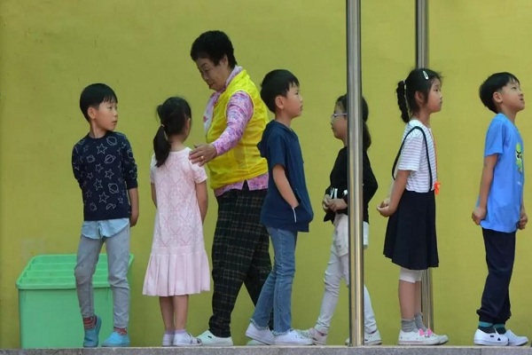 दक्षिण कोरियाई नागरिक आज से उम्र में एक या दो वर्ष छोटे हो गए, पारंपरिक ‘कोरियाई उम्र’ प्रणाली खत्म