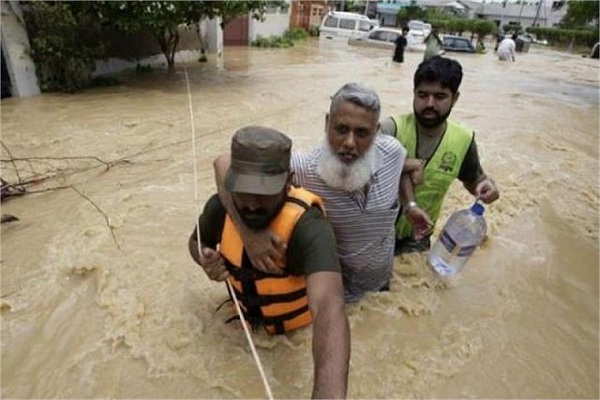 पाकिस्तान में आफत की बारिश : कई मकान गिरे, 25 लोगों की मौत, 145 घायल