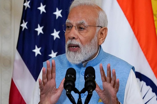 संयुक्त प्रेस कॉन्फ्रेंस में बोले पीएम मोदी – आतंकवाद व उग्रवाद के खिलाफ लड़ाई में कंधे से कंधा मिलाकर चल रहे भारत-अमेरिका