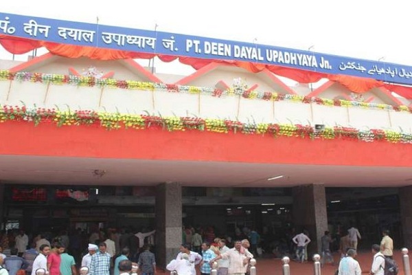 रेलवे बोर्ड की तैयारी : पूर्वांचल के 6 रेलवे स्टेशनों पर मिलेंगी एयरपोर्ट जैसी सुविधाएं, PM मोदी 6 अगस्त को रखेंगे आधारशिला