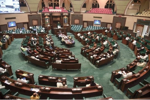 मध्य प्रदेश विधानसभा : मॉनसून सत्र का पहला दिन सीधी पेशाब कांड की भेंट चढ़ा, हंगामे के कारण बैठक दिनभर के लिए स्थगित