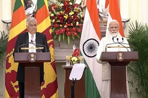 श्रीलंकाई राष्ट्रपति विक्रम‍सिंघे के साथ द्विपक्षीय मुद्दों पर वार्ता के बाद बोले पीएम मोदी – ‘भारत हर संकट में श्रीलंका के साथ खड़ा रहा है’