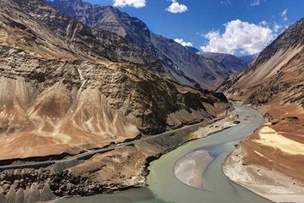 पाकिस्तान ने जताई उम्मीद : भारत सिंधु जल संधि को सद्भावना से लागू करेगा