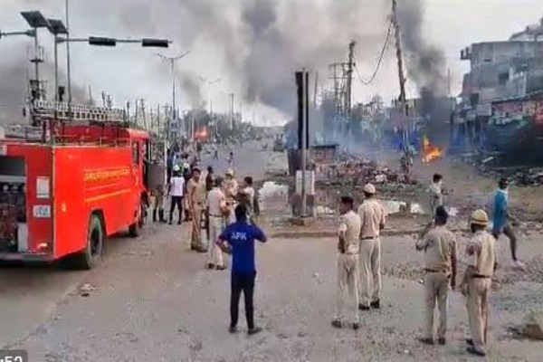 हरियाणा में हाई अलर्ट : हिंसक उपद्रव के बाद नूंह में कर्फ्यू, कई शहरों में धारा 144, अर्धसैन्य बलों की 15 कम्पनियां बुलाई गईं