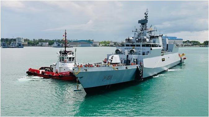 भारत-सिंगापुर की नौसेनाओं के बीच दक्षिण चीन सागर में सैन्य अभ्यास शुरू