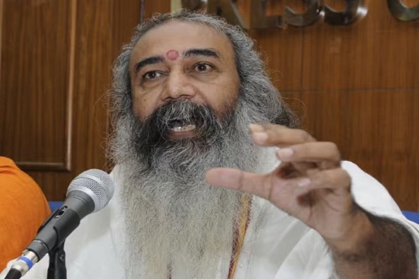 प्रियंका गांधी के राजनीतिक सलाहकार आचार्य प्रमोद कृष्णम बोले – ‘जो सनातन का नहीं, वह भारत का भी नहीं’