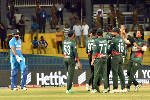 एशिया कप : प्रयोग करने उतरी टीम इंडिया को मुंह की खानी पड़ी, सुपर फोर के अंतिम मैच में बांग्लादेश से परास्त