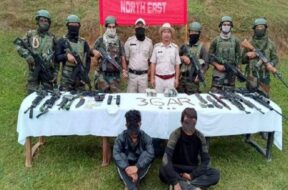 उग्रवादी समूह सीकेएलए के दो सदस्य गिरफ्तार
