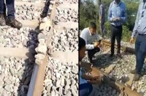 राजस्थान में पटरी पर पत्थर