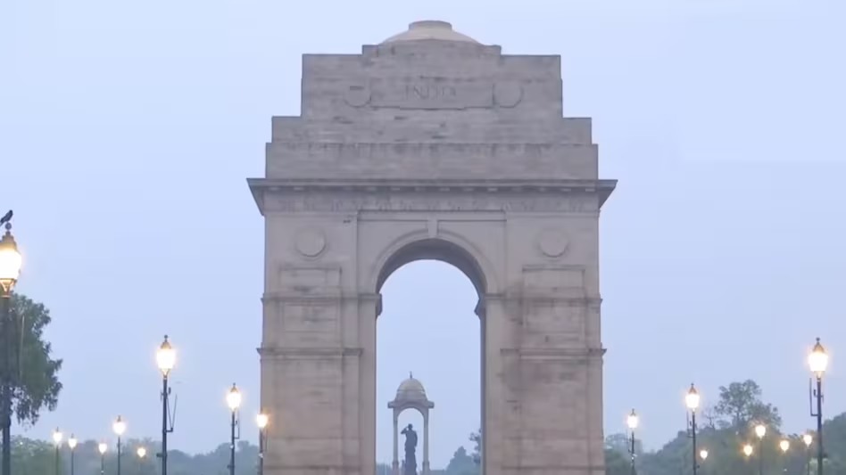 दिल्ली में बारिश से प्रदूषण छूमंतर, जानें मौसम में अचानक कैसे आया बदलाव? IMD ने बताई वजह