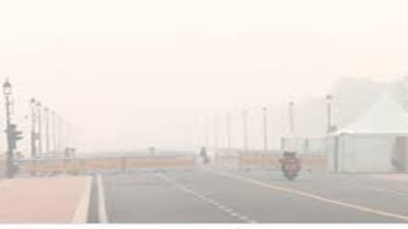 दिल्ली में प्रतिबंध के बावजूद जमकर हुई आतिशबाजी, वायु गुणवत्ता का स्तर घटा