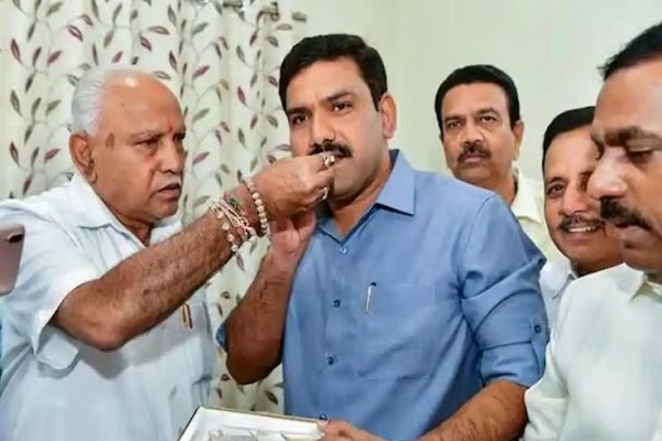 येदियुरप्पा के बेटे और पार्टी विधायक विजयेंद्र कर्नाटक भाजपा के अध्यक्ष नियुक्त