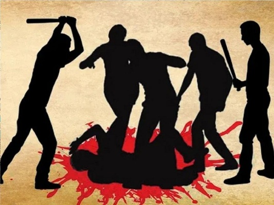 झारखंड : आदिवासी गायक की लाठियों से पीट-पीट कर हत्या, छेड़छाड़ के लगे थे आरोप
